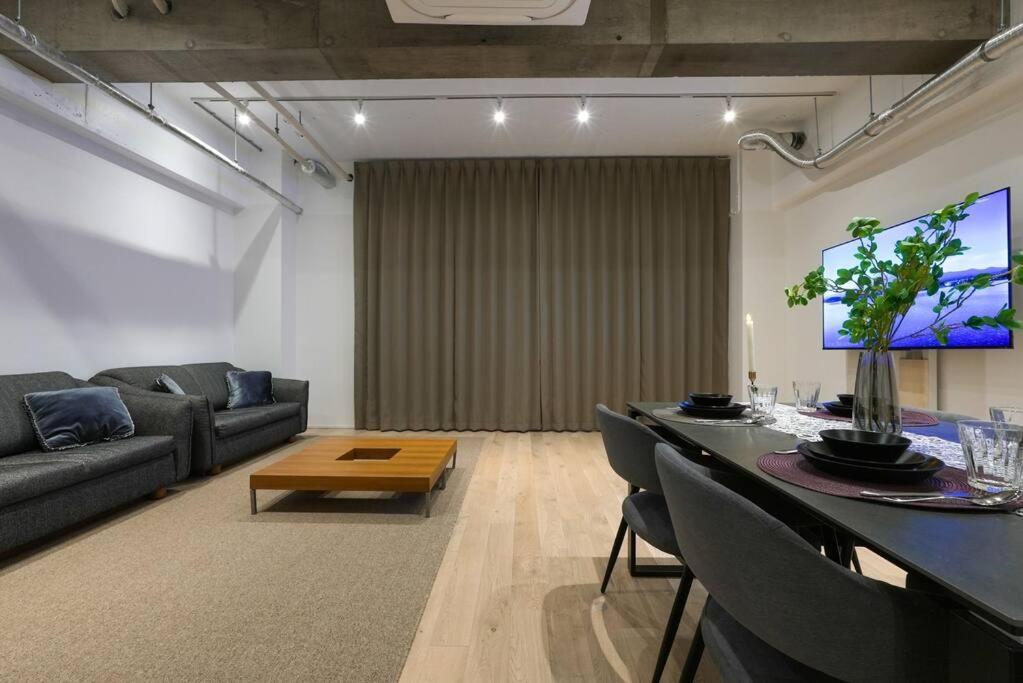 Scs Kaigan Two 201 Apartment
