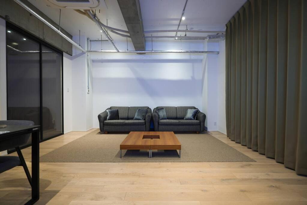 Scs Kaigan Two 201 Apartment