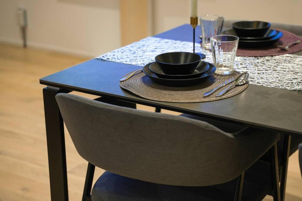 Scs Kaigan Two 201 Apartment Tokyo