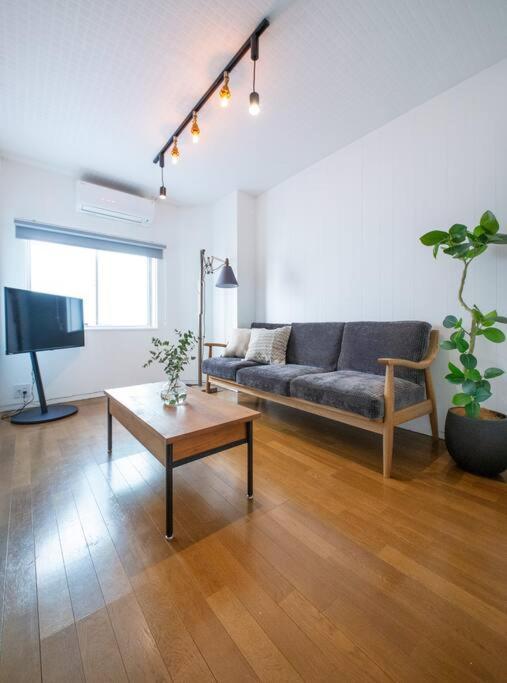 ぷふか東駒形 Apartment Tokyo
