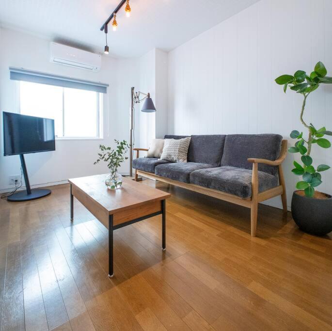 ぷふか東駒形 Apartment Tokyo