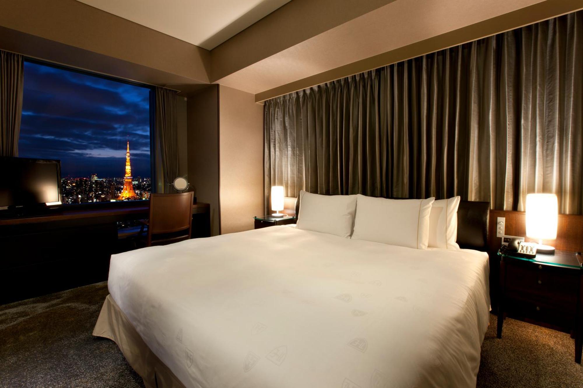 The Royal Park Iconic Shiodome 4*