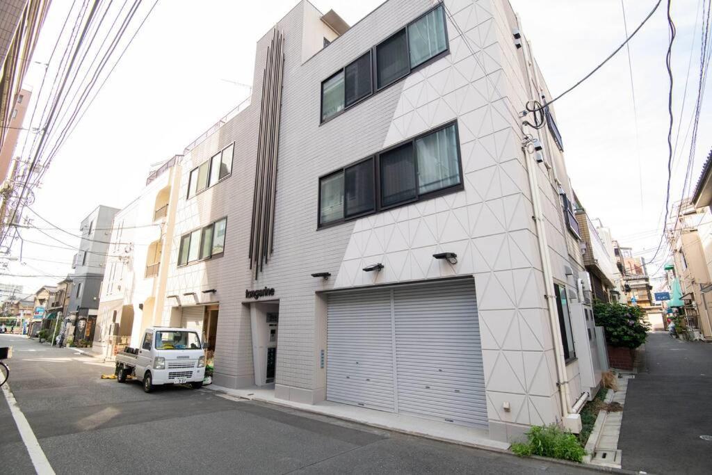 Apartment 浅草禅心居301室 浅草駅徒歩15分 2024年4月ニューオープン 43平米丸貸し切り ダブルベット2台と畳敷き布団2組 家庭式用品設備完備