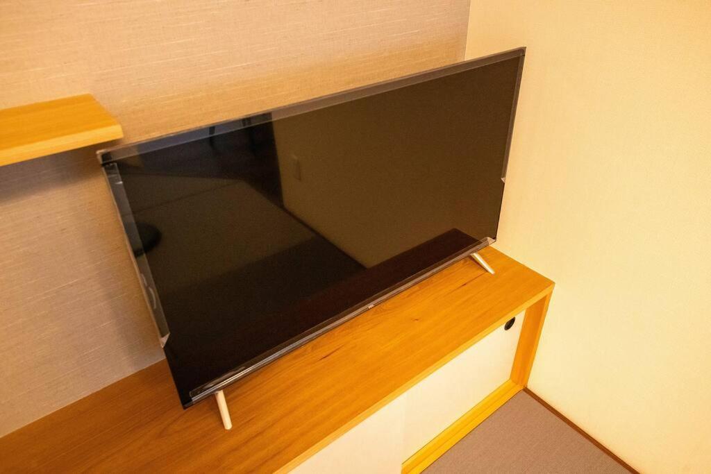 Apartment 浅草禅心居201室 浅草駅徒歩15分 2024年4月ニューオープン 43平米丸貸し切り ダブルベット2台と畳敷き布団2組 家庭式用品設備完備 Tokyo
