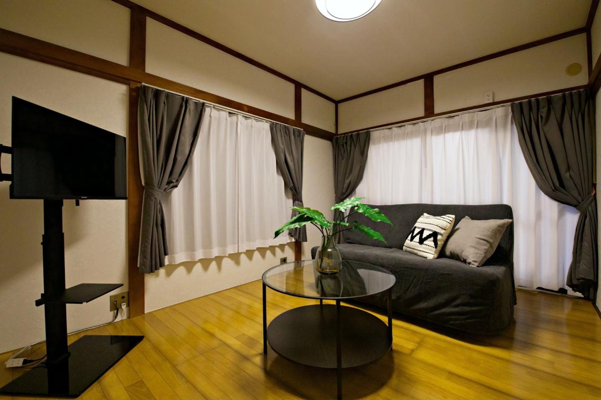 梅屋敷貸戸建 *