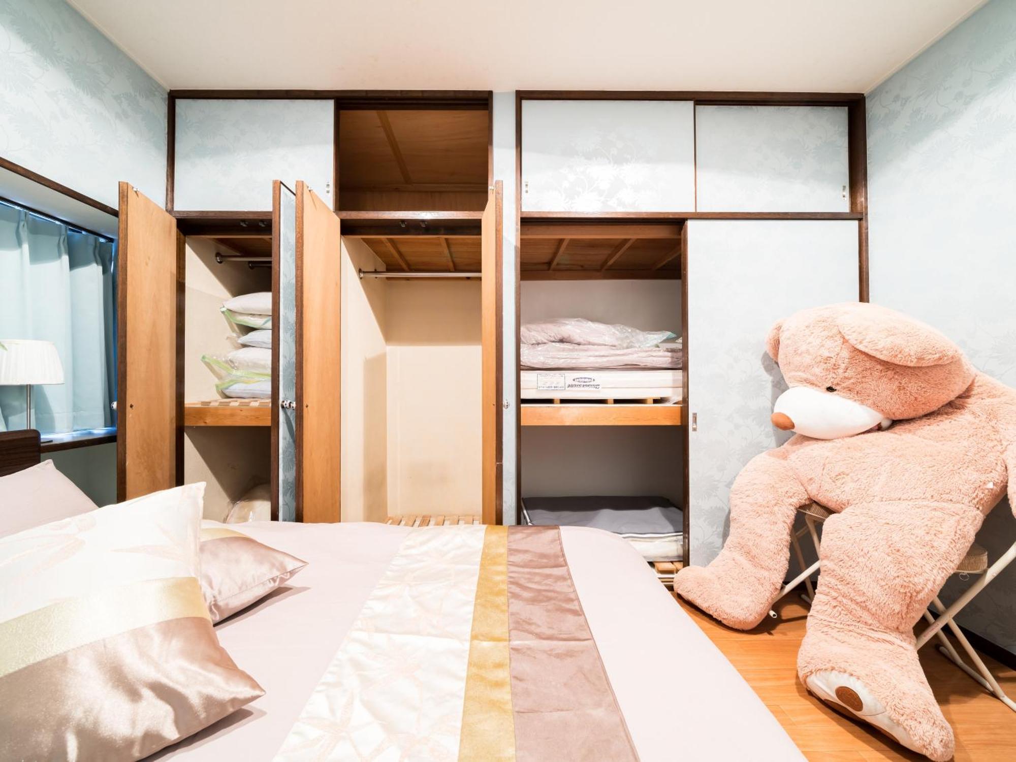 Apartment Shinjuku/okubo Sta, 3 Min Walk/switch/board Game/65㎡２ldk *