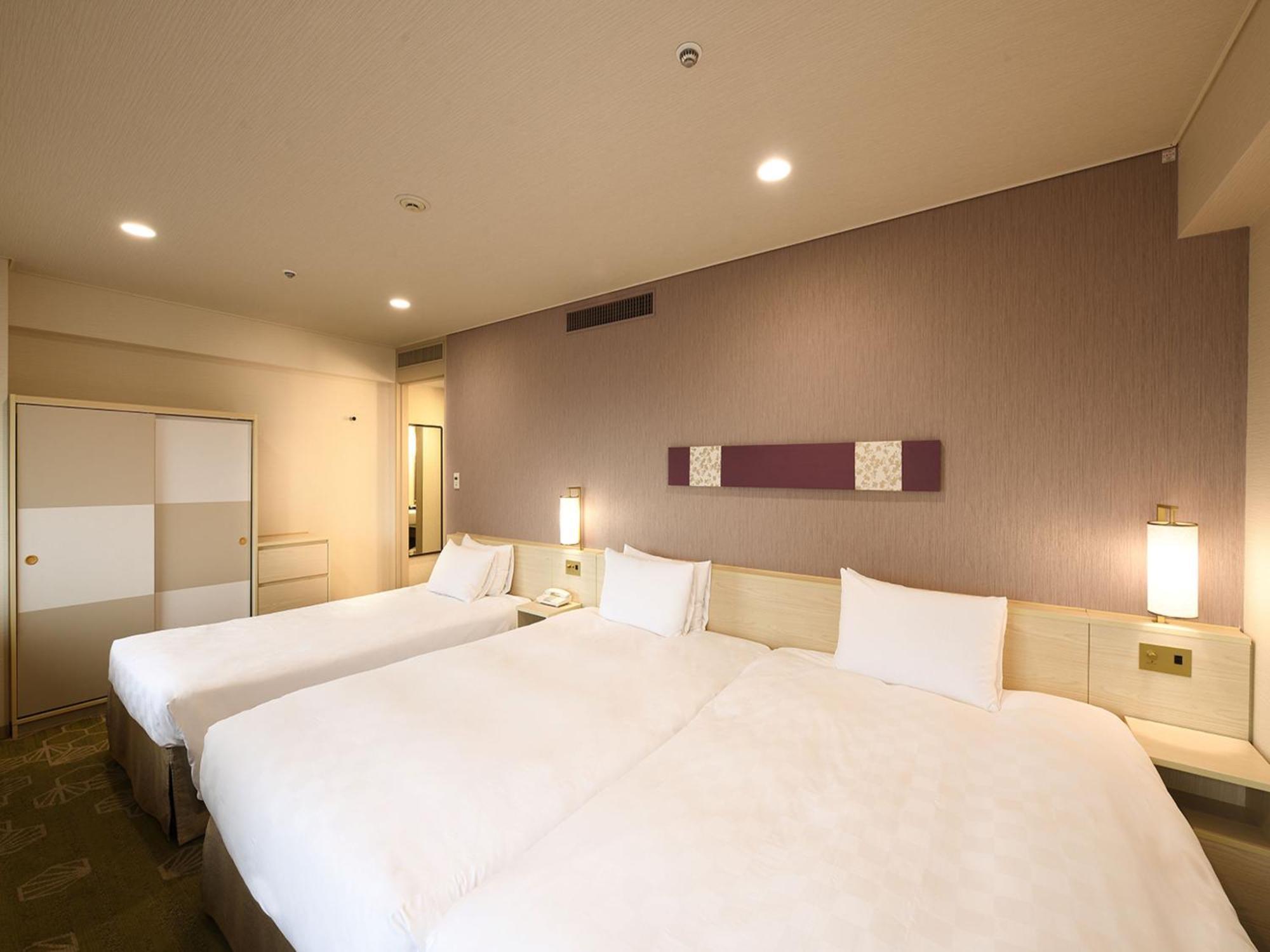 Shinjuku 4*