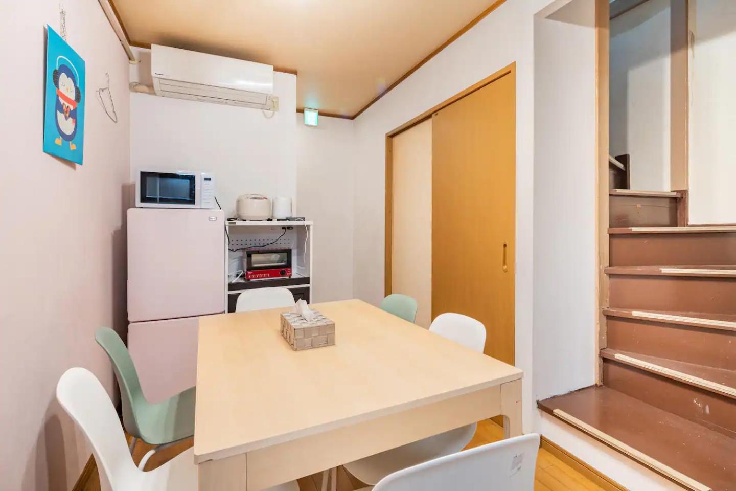 North Shinjuku House 5駅徒歩圏内の北新宿の家 Holiday home *