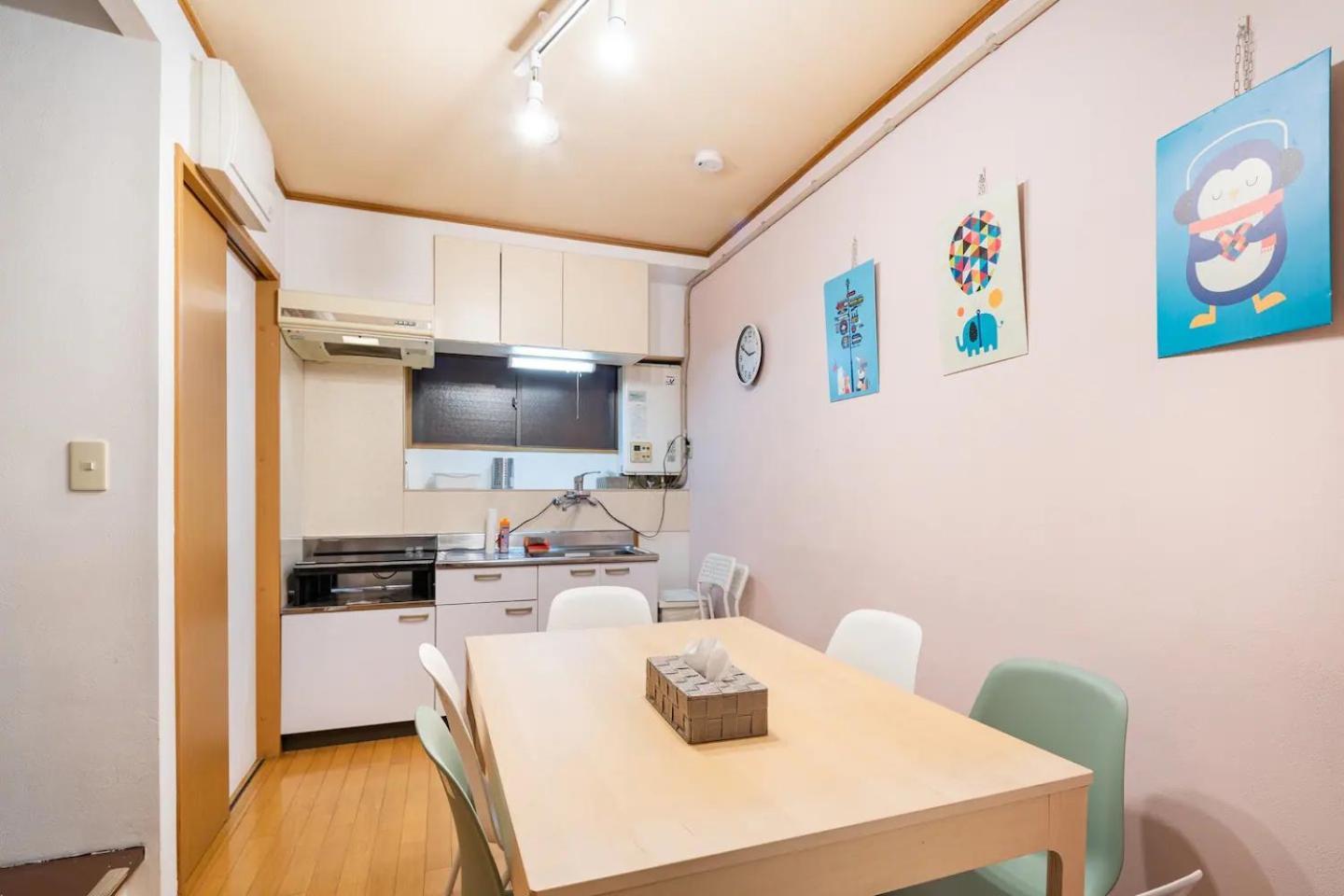 North Shinjuku House 5駅徒歩圏内の北新宿の家 Tokyo