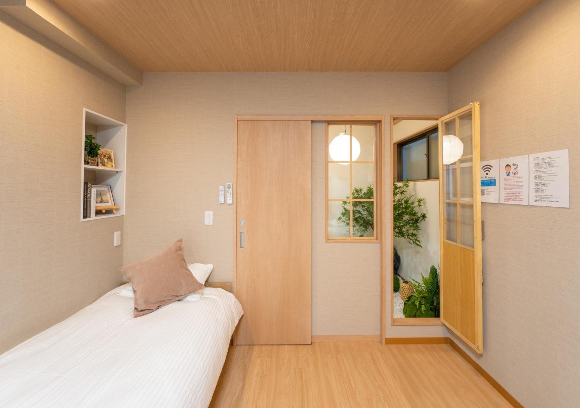 Apartment New Open 和風住宅 東中野駅 大久保駅徒歩圈内 新宿駅まで電車5分渋谷銀座東京近い 荷物預かります *