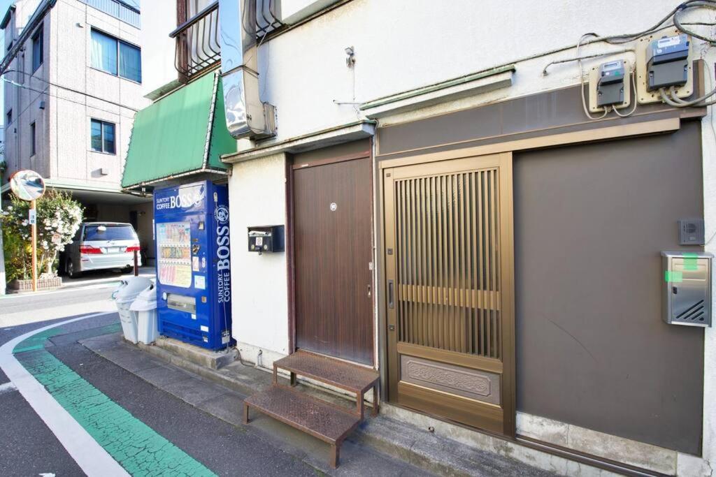 東立石2丁目貸家 Apartment