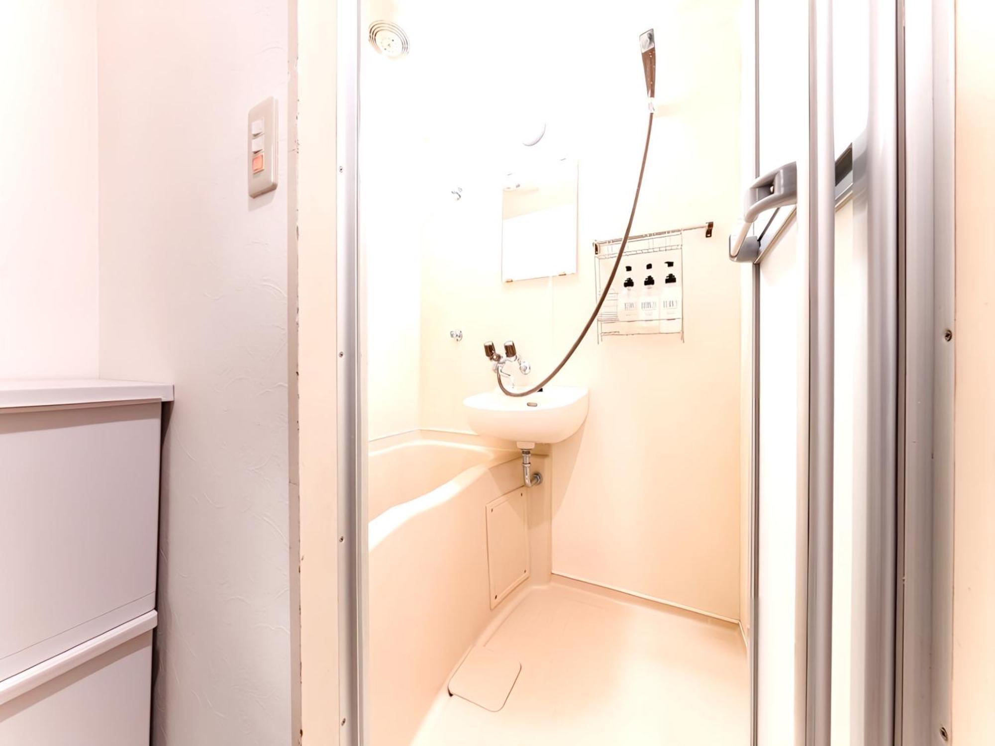 Shinjuku,ushigome Yanagicho Sta 1min Walk , Kabukicho3min Apartment