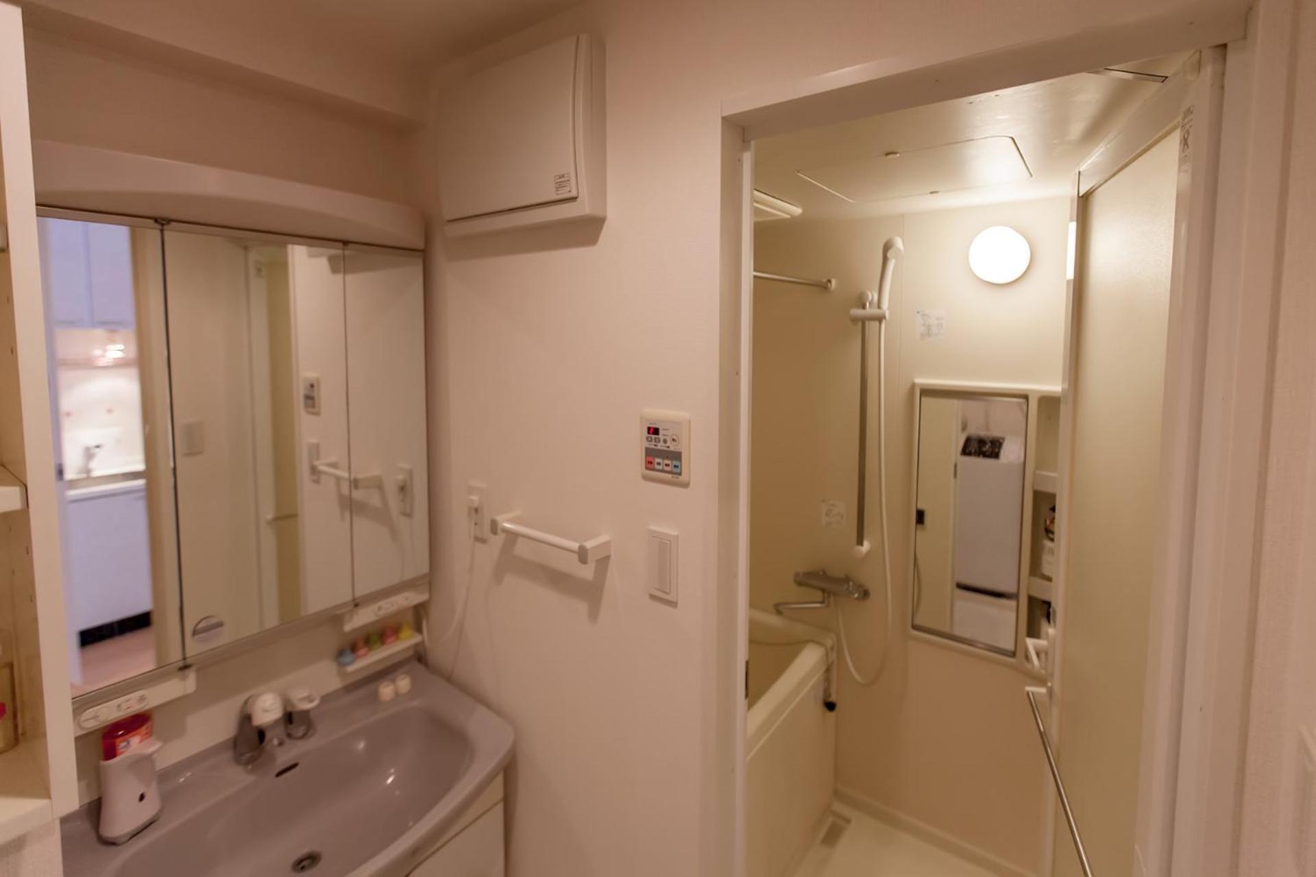 Walk To Okubu Sta. Qoy-3 Apartment