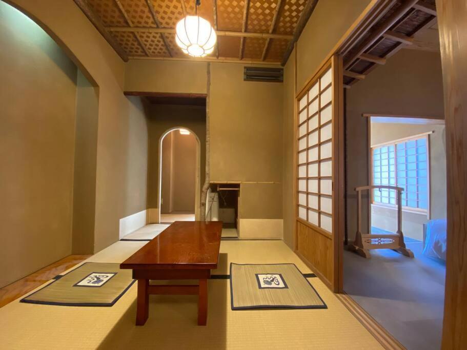 Apartment T3 150m2 新宿区伝統的な高級タウンハウス3階 *
