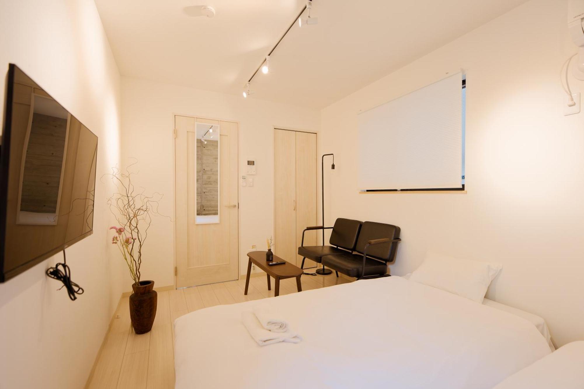 Calm Riverside Close To Ikebukuro Apartment *