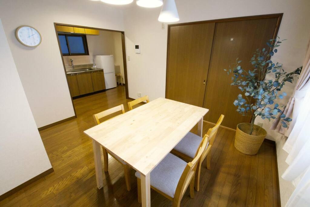 Nh Buil3f Apartment Tokyo