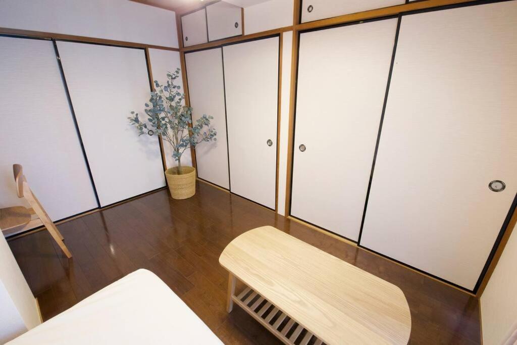 Nh Buil3f * Tokyo