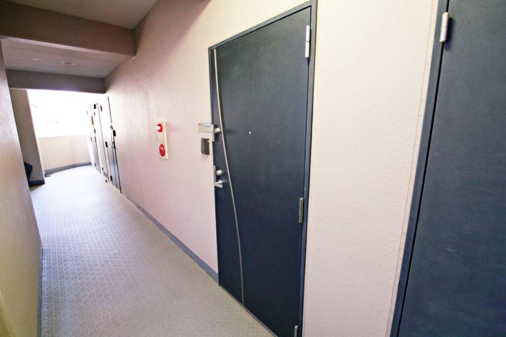 Apartment ガイア歌舞伎町壱番館 403 *