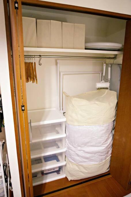 Apartment ガイア歌舞伎町壱番館 403 *