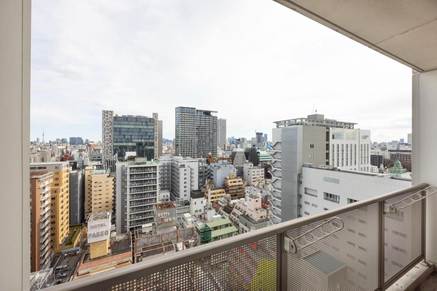 Apartment Puraz Tower Higashi-shinjuku