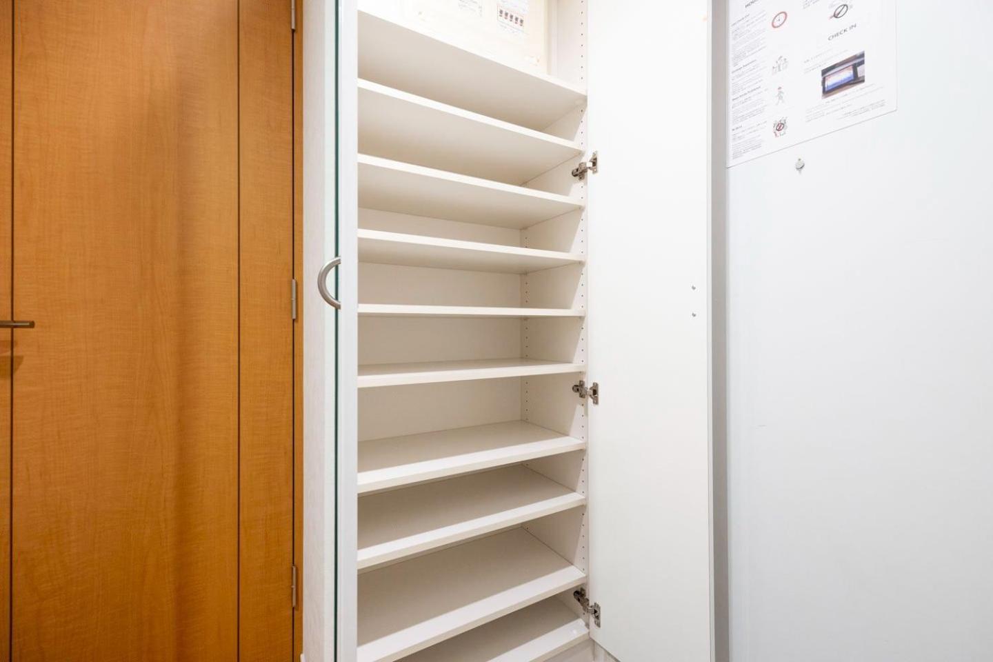Puraz Tower Higashi-shinjuku Apartment