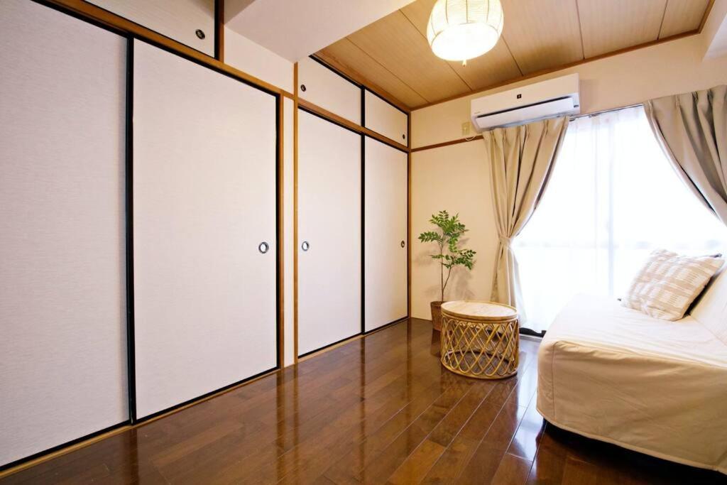 Nh Building6f Apartment Tokyo