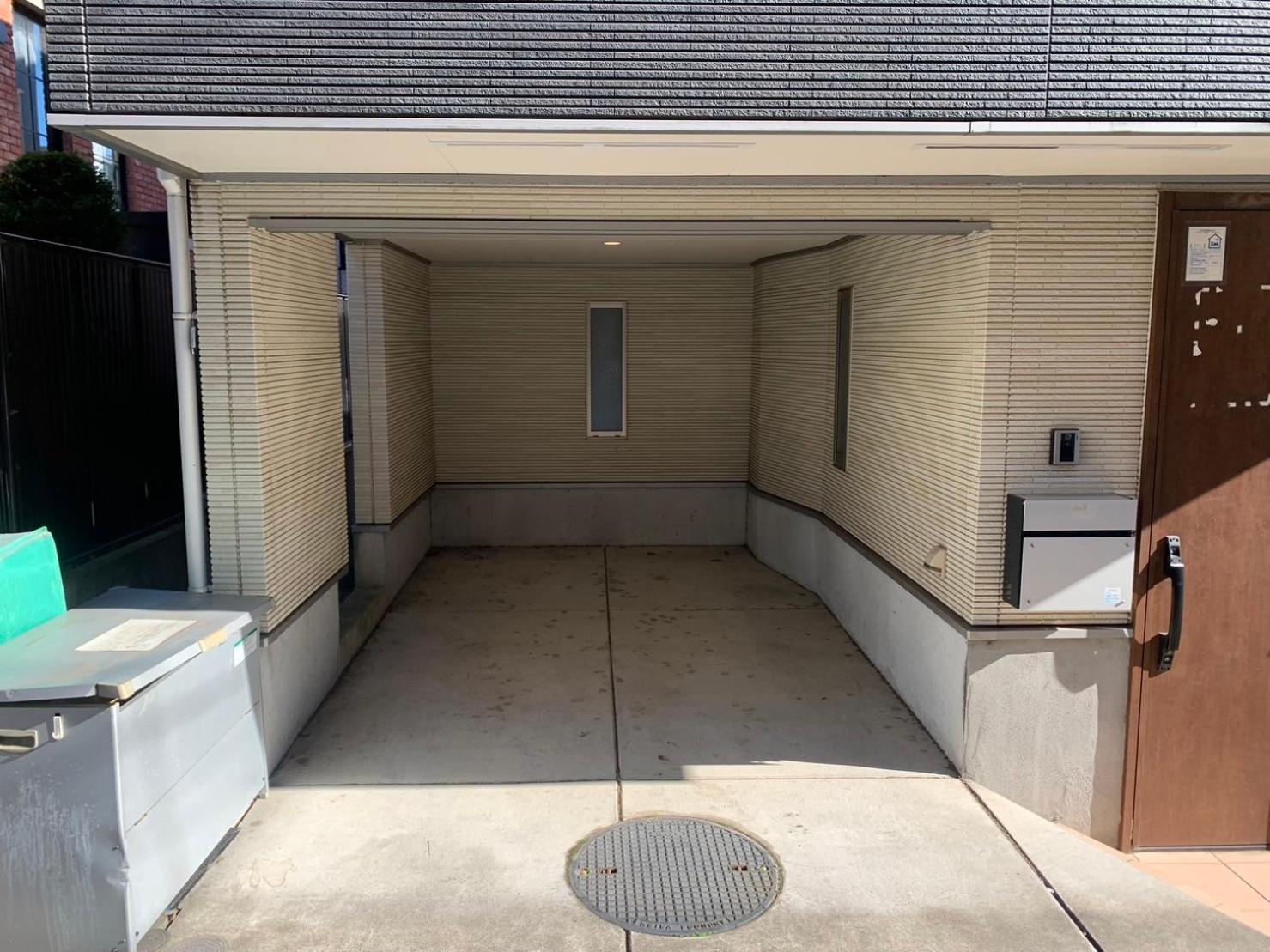 3ldk, Functional And New House In Convenient Shinjuku Tokyo