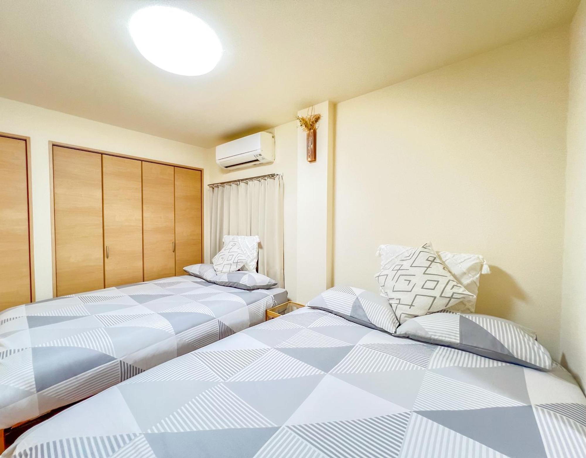 Asakusa Hk Apt-2 *