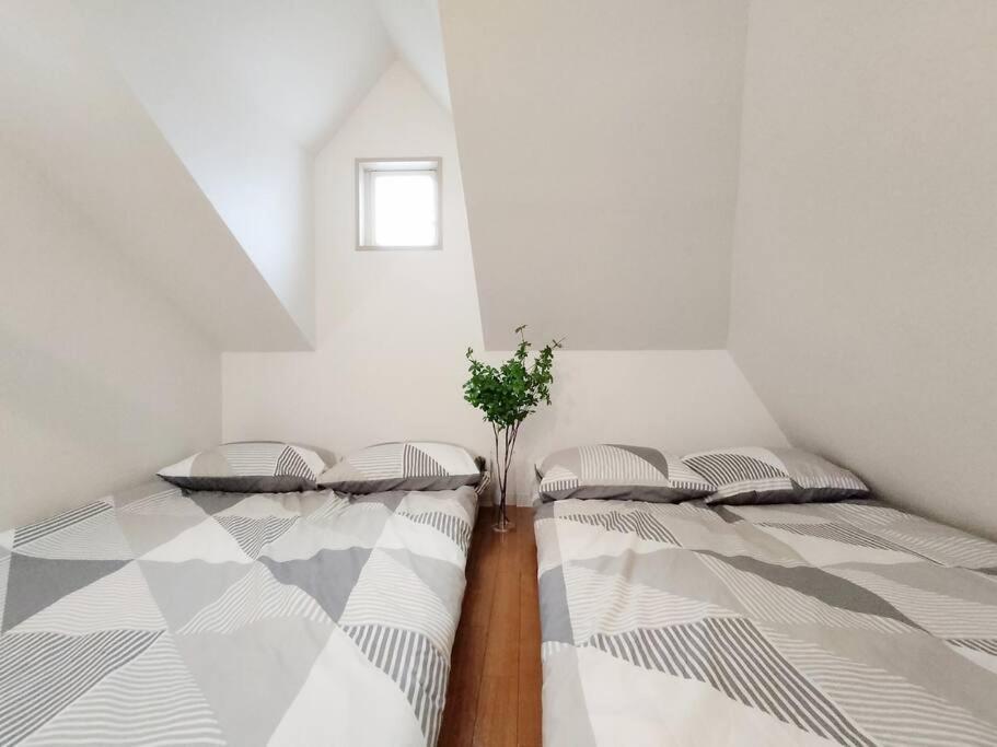 202 Shinjuku Center- 10mins From Shinjuku St A- 2mins Okubo- Max6p-2room-涉谷六本木银座直达 * Tokyo