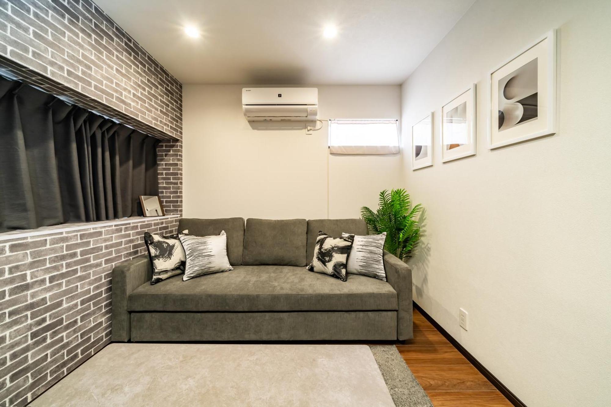 90, Yotsugi-a, Private House Tokyo