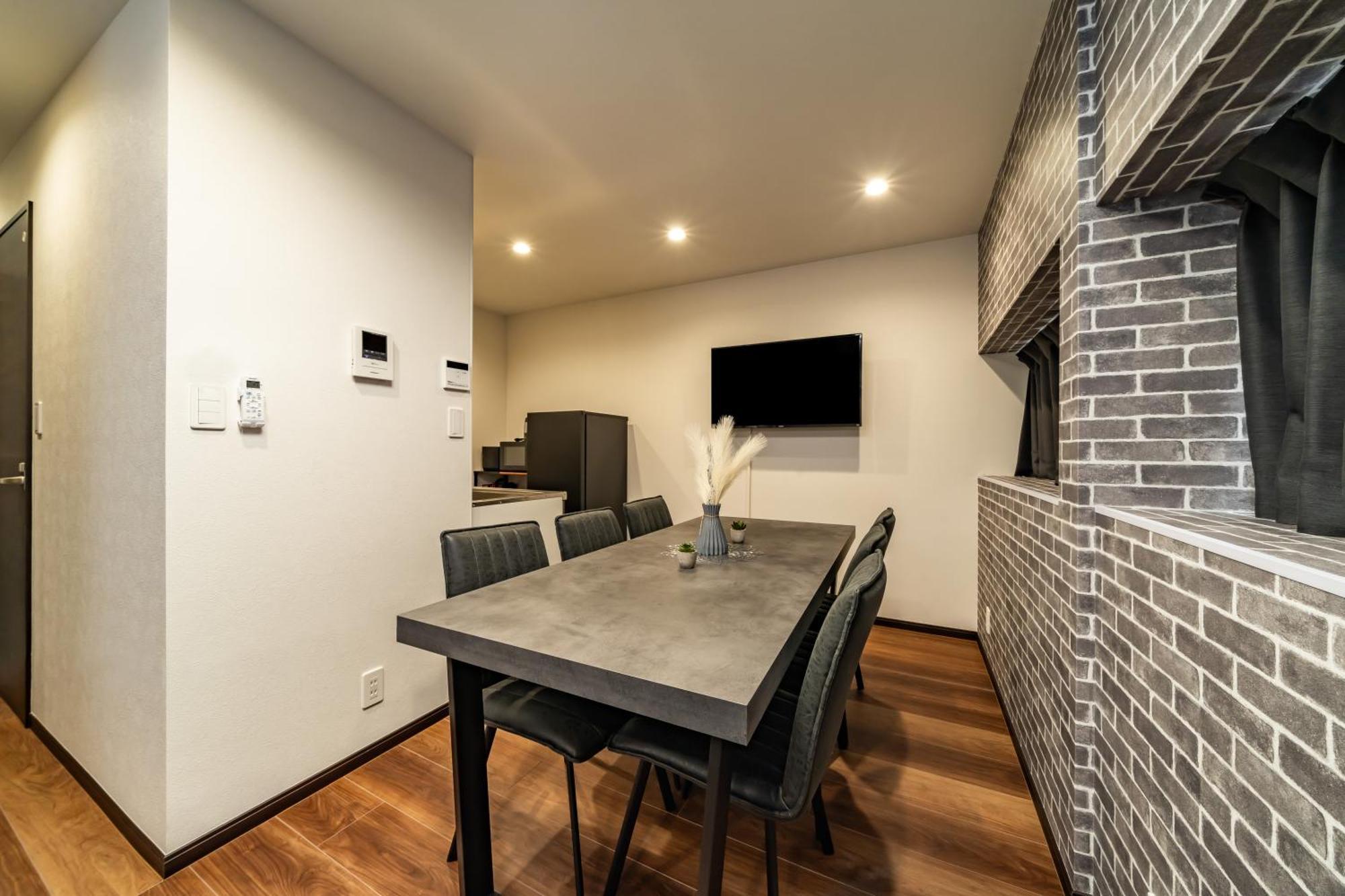 Apartment 90, Yotsugi-a, Private House