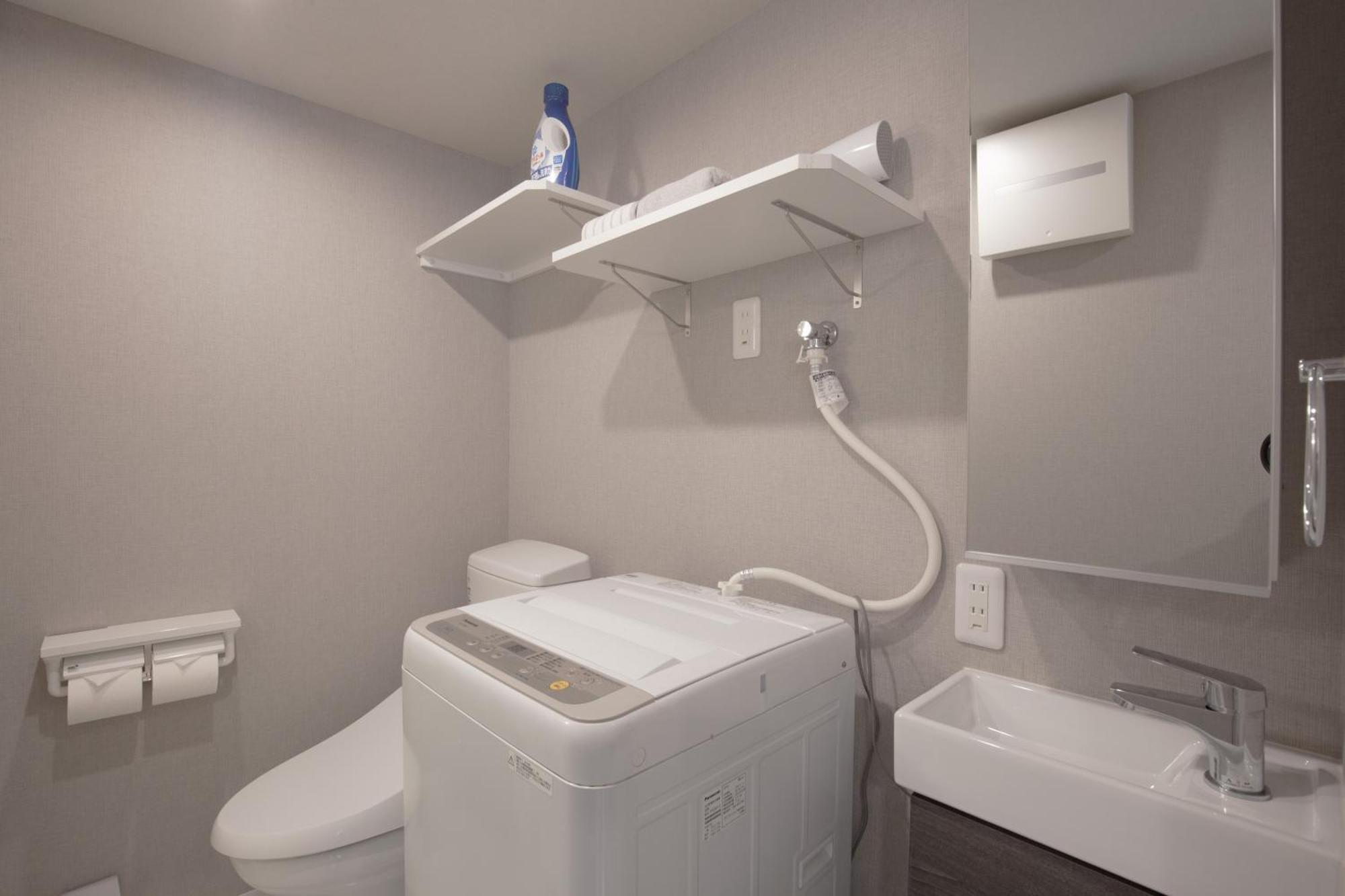Apartment A Chic And Contemporary Trendy Bnb In The Heart Of The City- E02f *