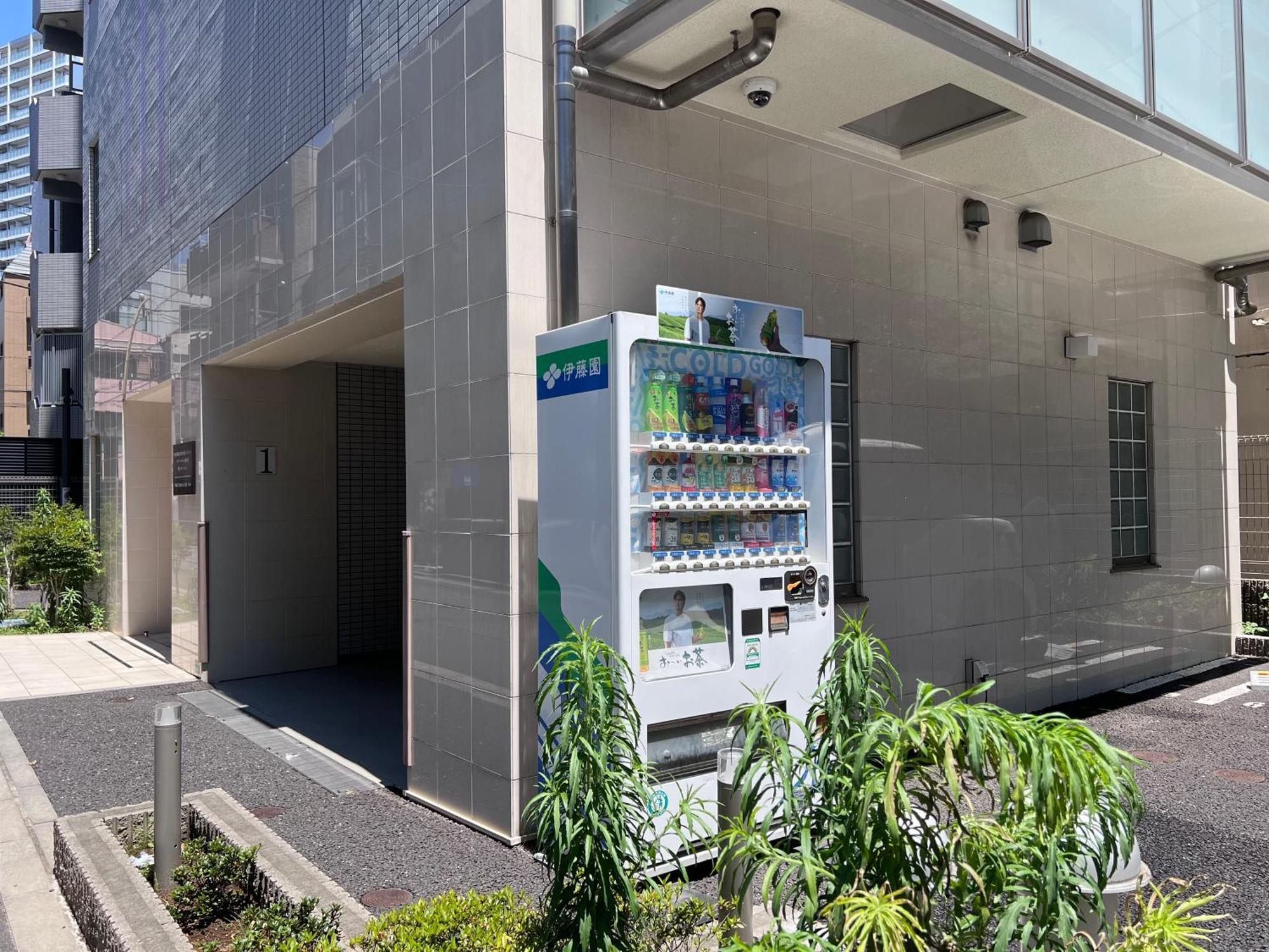 Apartment Otsuka No 4 Mansion: Jr-adjacent Modern With Wifi