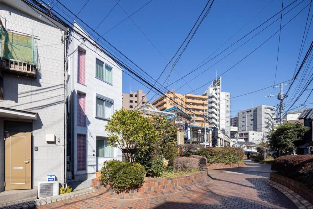 Apartment Arm Ikebukuro *