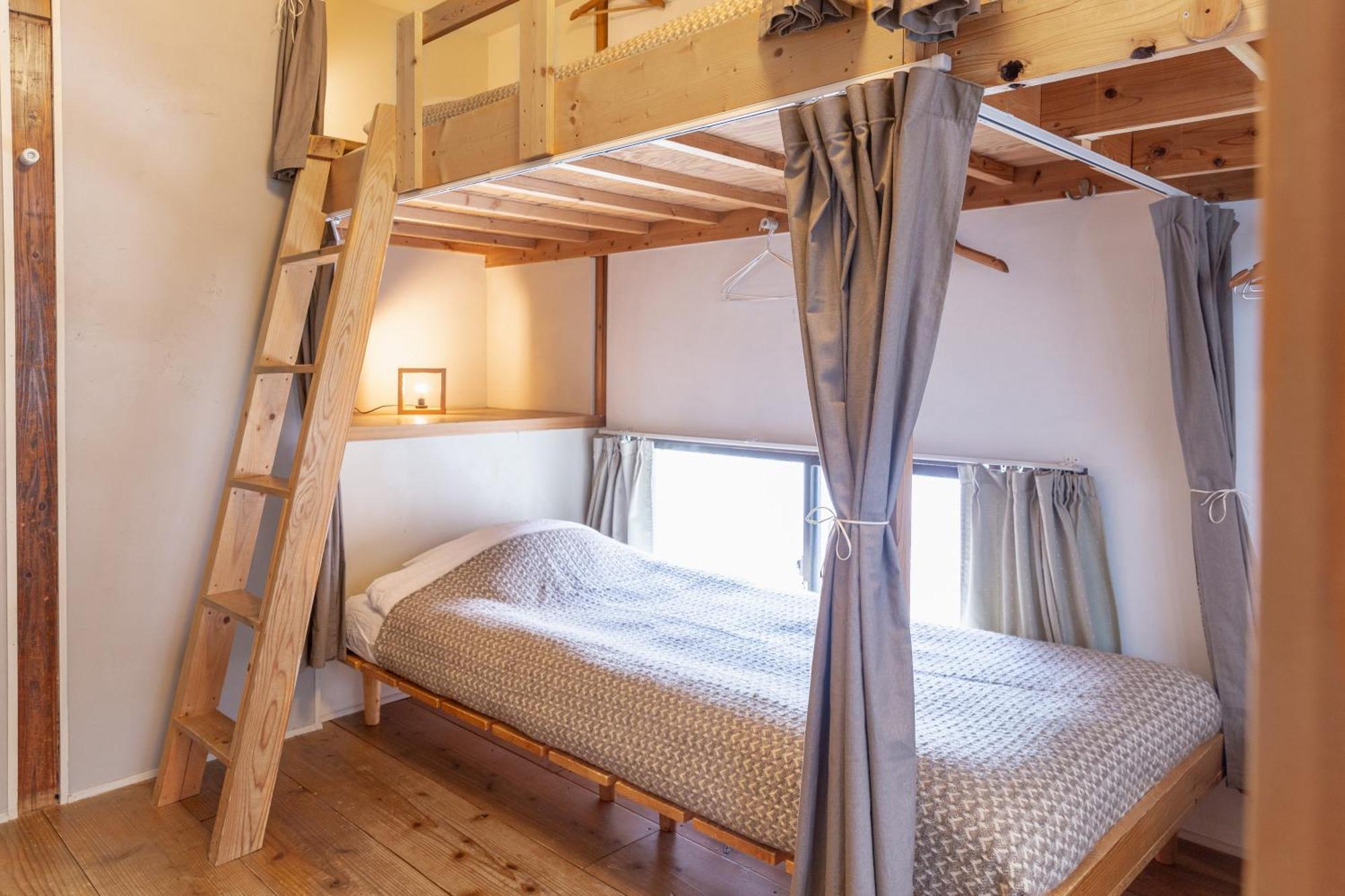 Hostel Hikari *