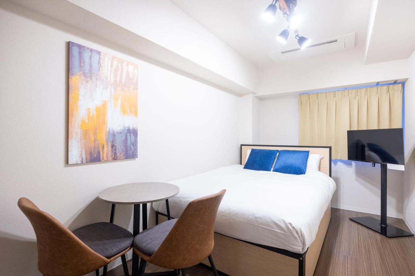 Shinjuku Okada Building Apartment *