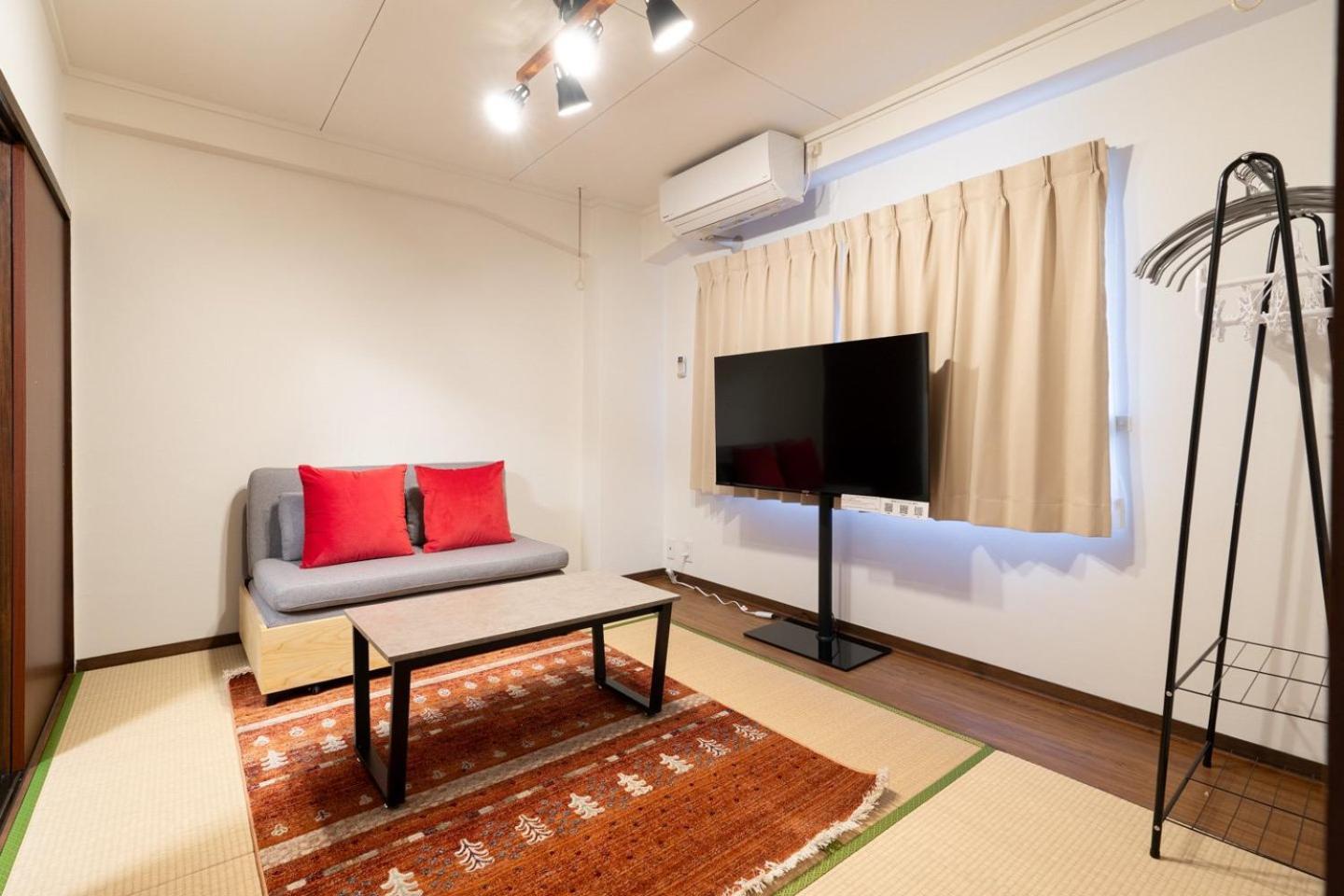 Apartment Shinjuku Okada Building