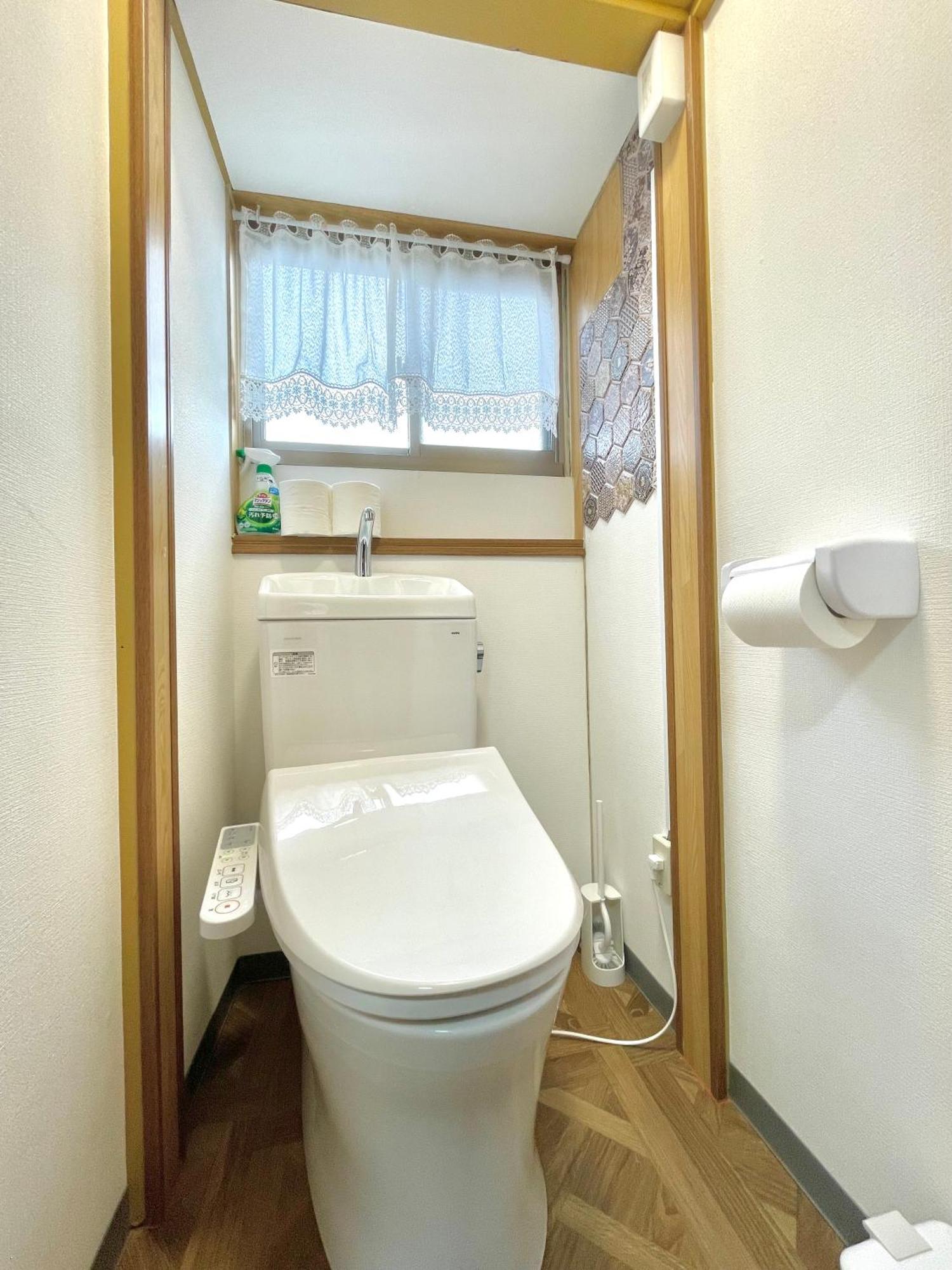 Apartment 新高原寺徒步4分钟新装修高速wi-fi网络电视 *