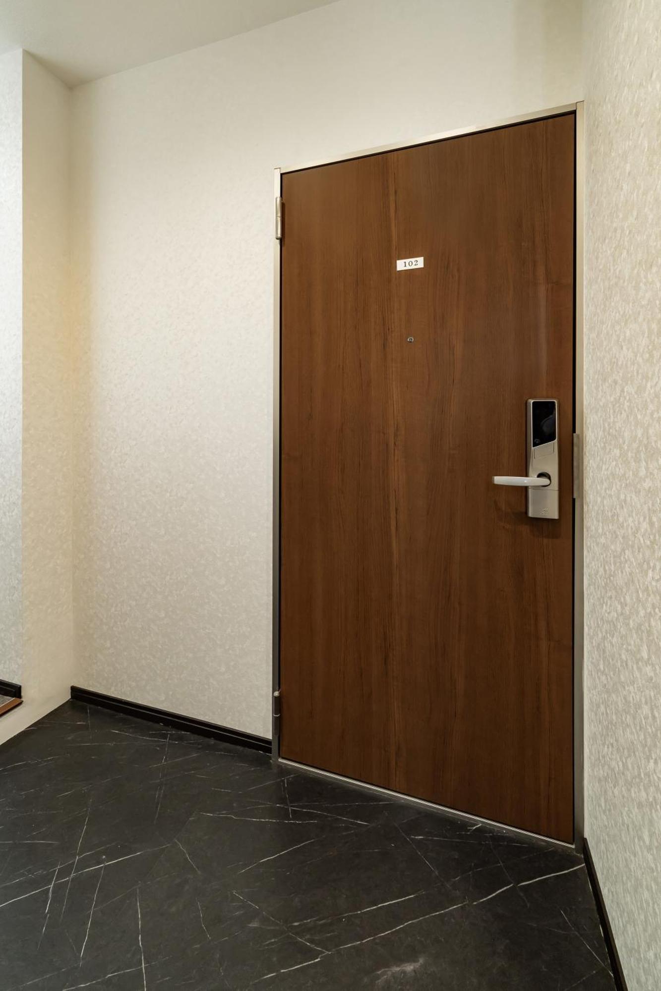 84-2, Shiomi 102, Entire For Rent * Tokyo