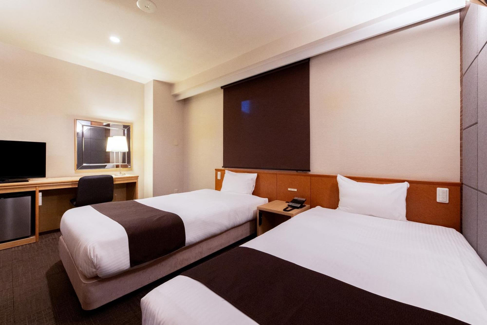Urvest Kamata Hotel 4*