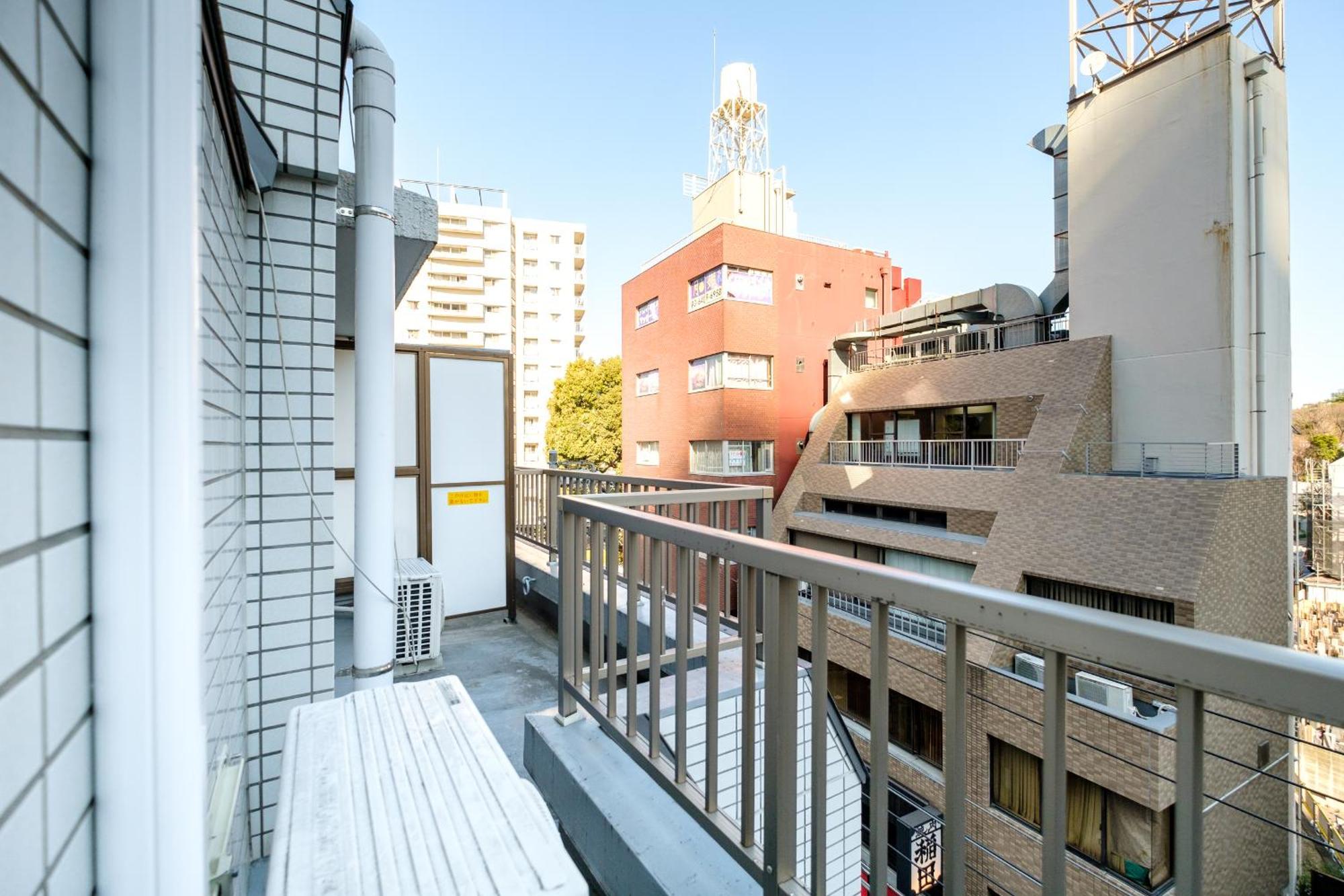 長者丸ビル Apartment *