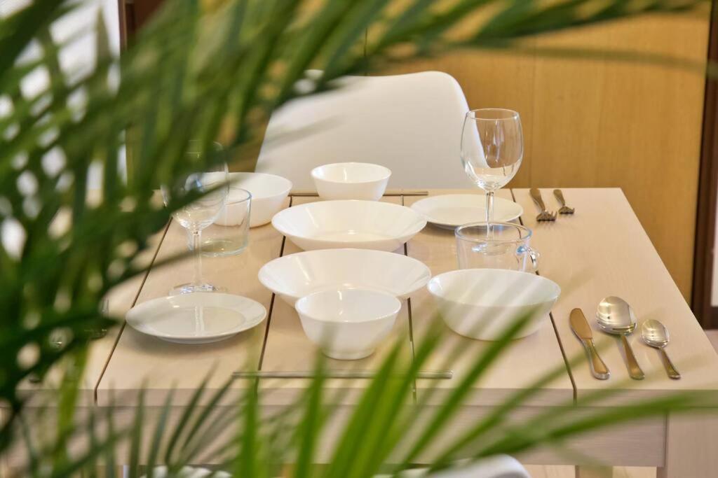 立石4丁目貸家 201 Apartment
