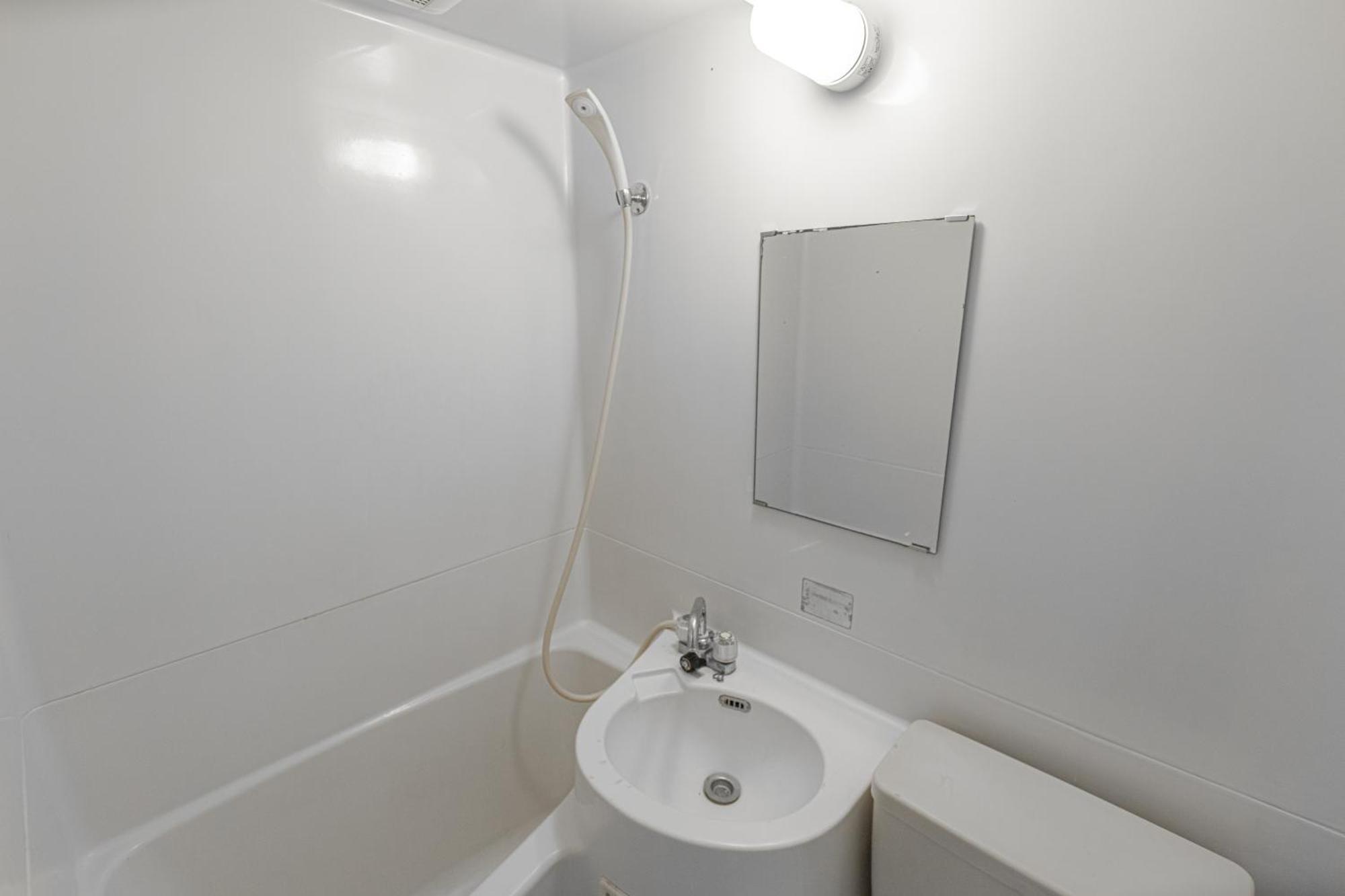 Aparthotel G51新宿最中心 東新宿站5分-shinjuku Center 5 Mins To Station, Max 4p 新宿 涉谷 表参道 池袋 上野 代代木 银座 原宿 *