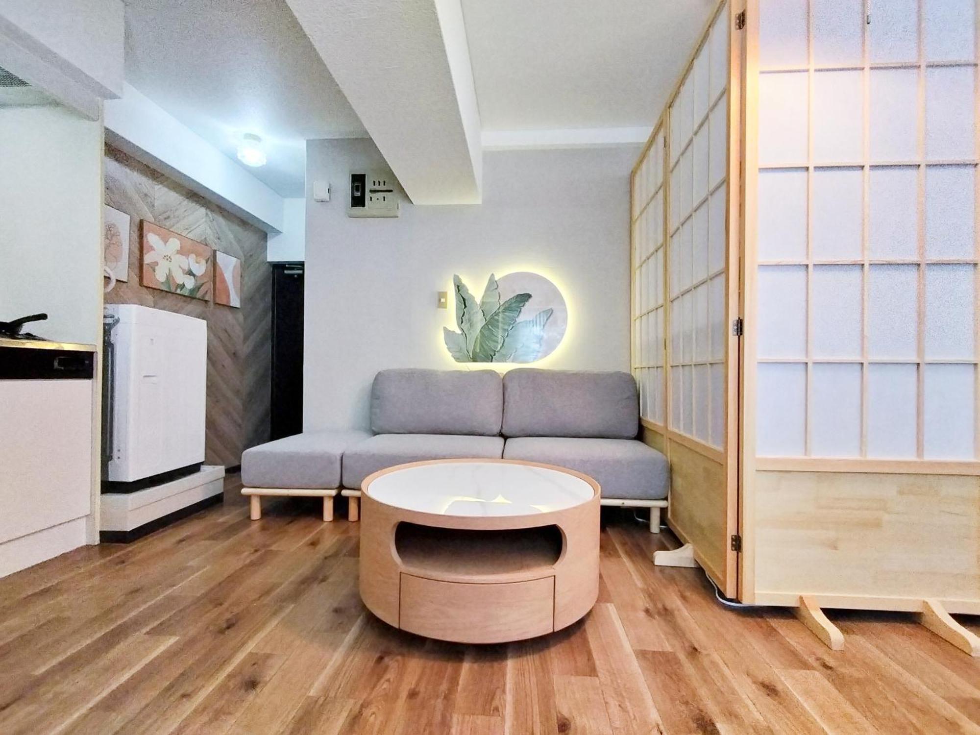 Aparthotel G51新宿最中心 東新宿站5分-shinjuku Center 5 Mins To Station, Max 4p 新宿 涉谷 表参道 池袋 上野 代代木 银座 原宿
