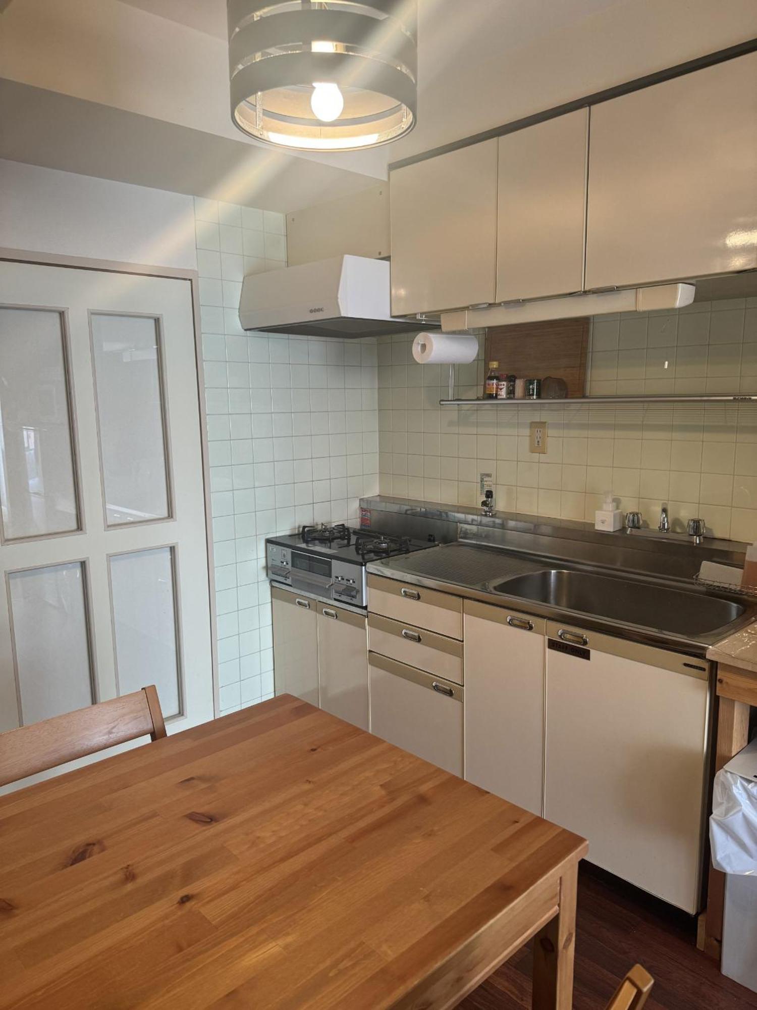 Apartment Nishi-ikebukuro 3 *