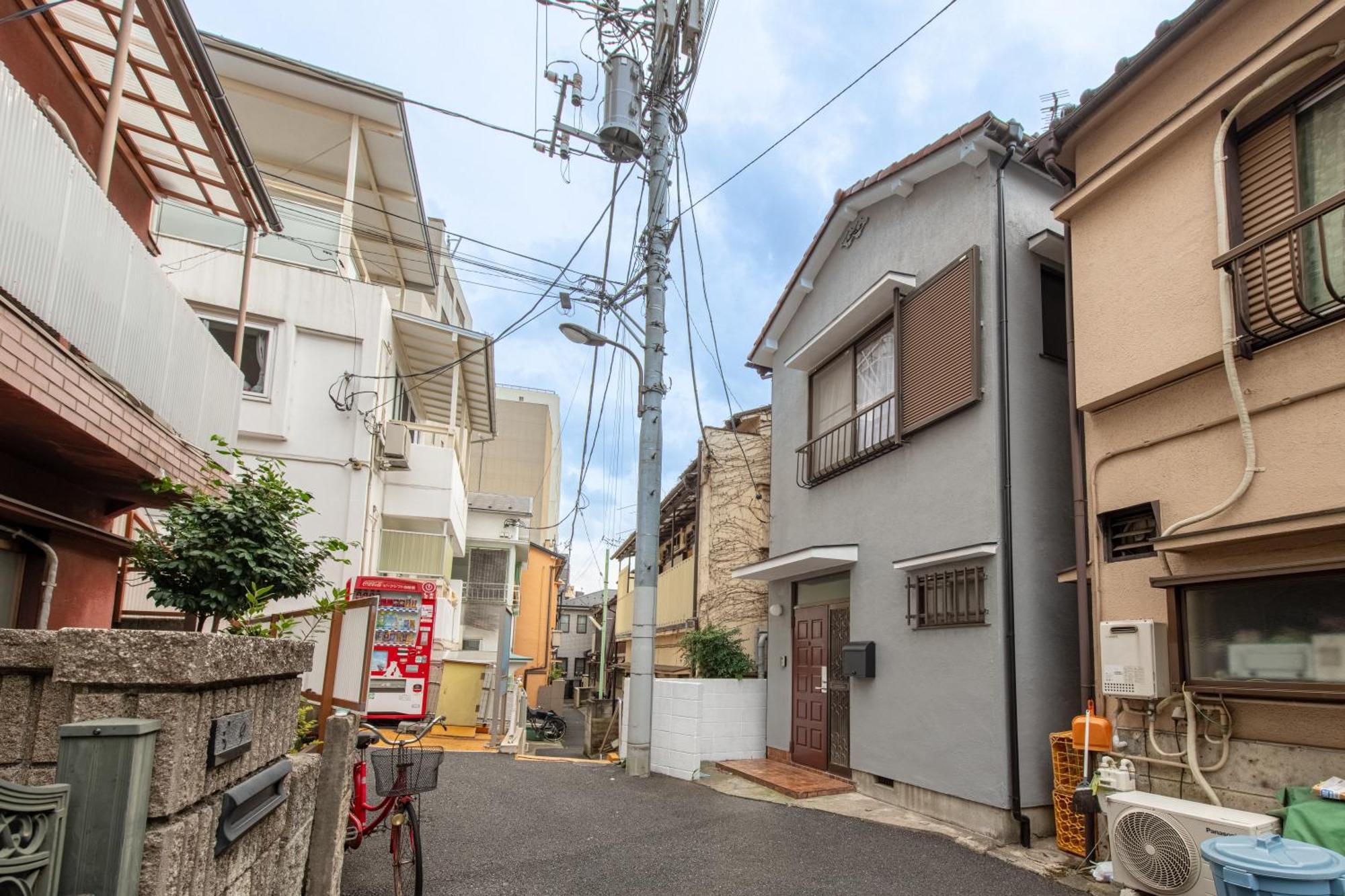 新大塚戸建て Villa *