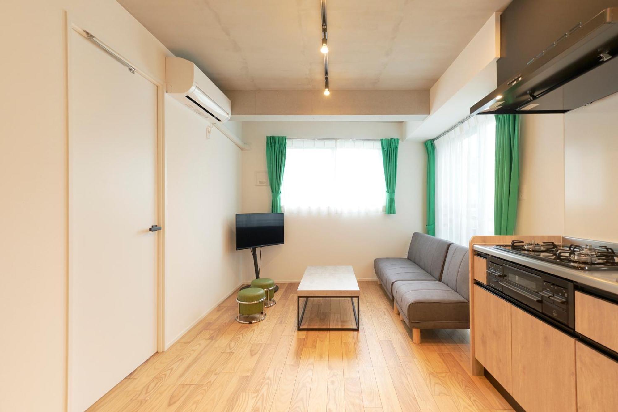 Frontier Comfort Kitaikebukuro Tokyo