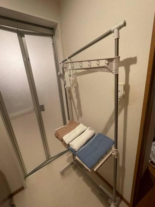 Tommy's House 東京都内では貴重な無料駐車場付で大地震でも安心の新しい家 Tokyo