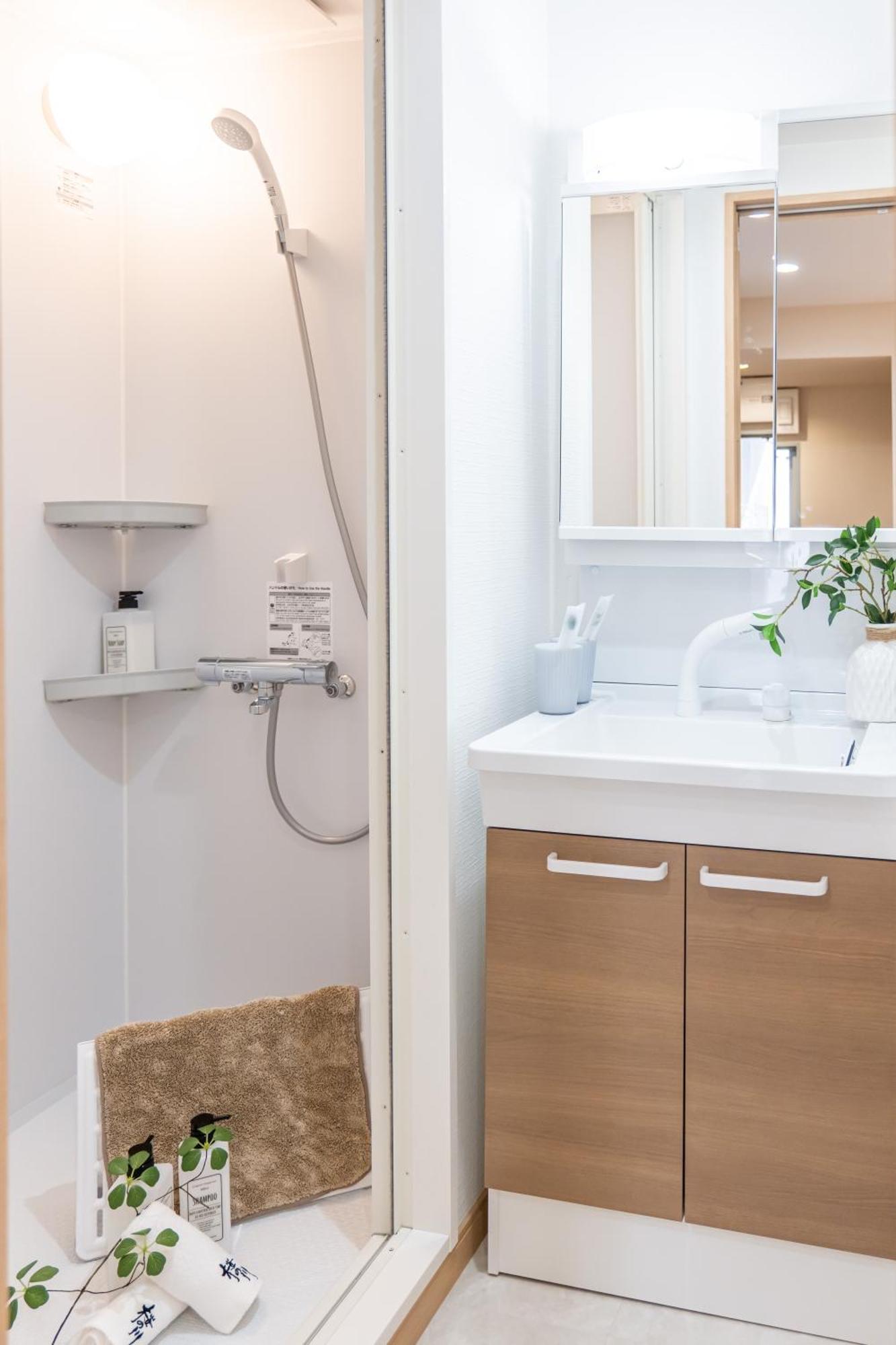 Apartment 桜の川 27 Shin-okubo Subway 5mins,new Design,more Than 6 People *