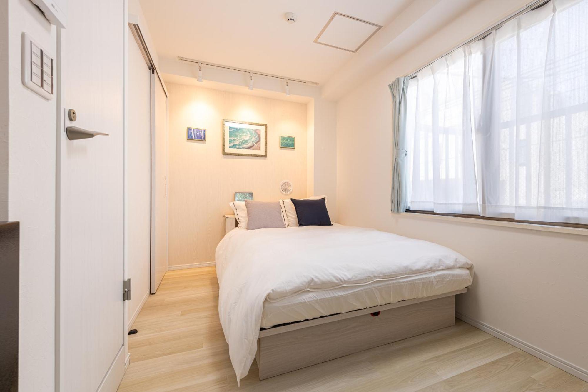 Apartment Peace Shinjuku Tokyo